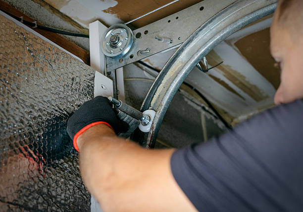 Affordable Garage Door Roller Replacement solutions in Verandah, FL